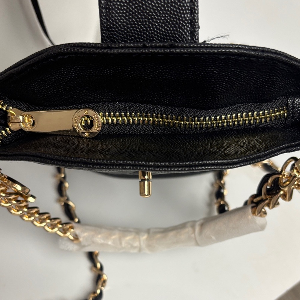 New 💘 CHANEL Beauty Cosmetic Black & Gold Shoulder Bag Vegan Leather Crossbody - Picture 8 of 17